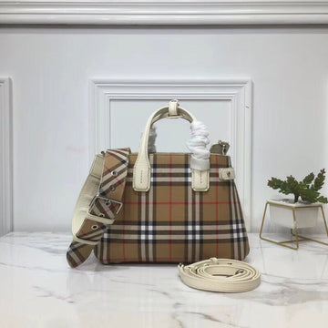 B-Berry - Luxe Carry  Small Banner  Check And Tote White For Women, Women’s Bags 10.5in/26Luxe Carry