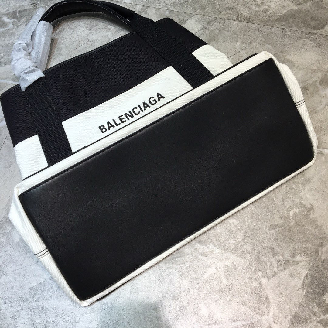 BLN-Ciaga Navy Medium Cabas Tote Bag In Black And White, For Women,  Bags 14.1in/36Luxe Carry