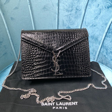Luxe Carry - YSL Bag - 2271