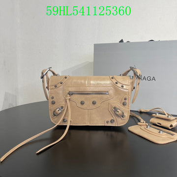 Luxe Carry - BGA Bags - 1970