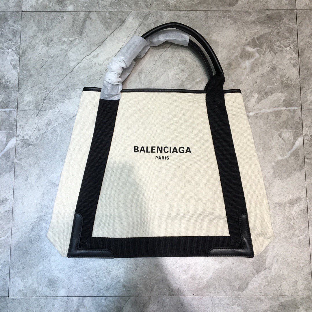 BLN-Ciaga Navy Medium Cabas Tote Bag In Black, For Women,  Bags 14.1in/36Luxe Carry 5812922HH3N9260