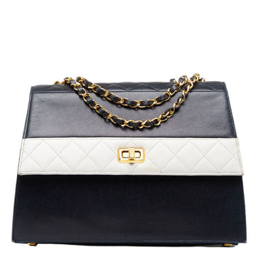 Top Quality Chanel   Matrasse Chain Shoulder Bag Navy White Lambskin