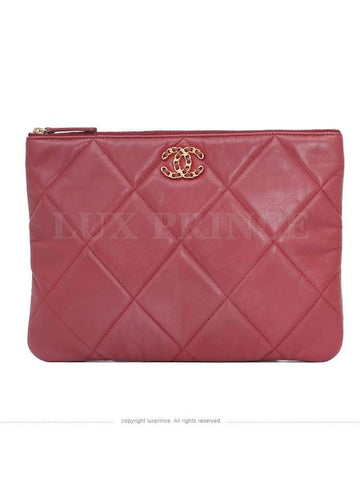 New Medium 19 Clutch 0816sv Chanel
