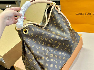 Luxe Carry - LV Bags - 15007