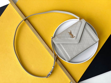 Luxe Carry - YSL Bag - 4178