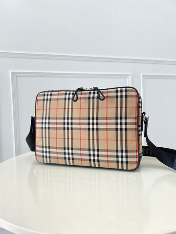 Luxe Carry - B-BERRY BAGS - 127
