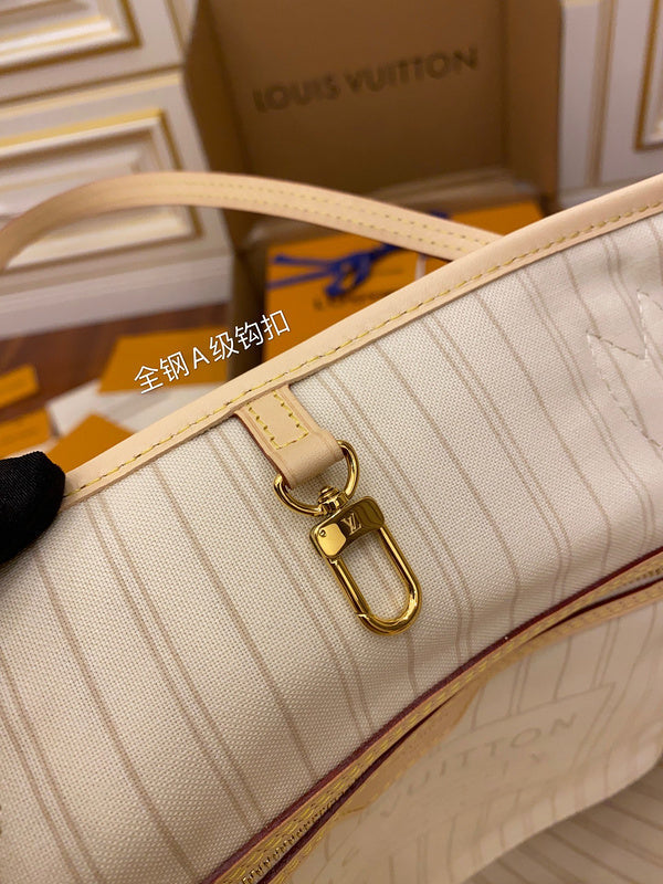 Luxe Carry - LV Bags - 15546