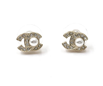 Top Quality Chanel   New Gold CC Center Pearl Small Piercing Earrings