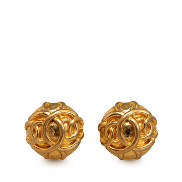 Top Quality Chanel   Triple CC Clip On Earrings Gold Plated Women's
