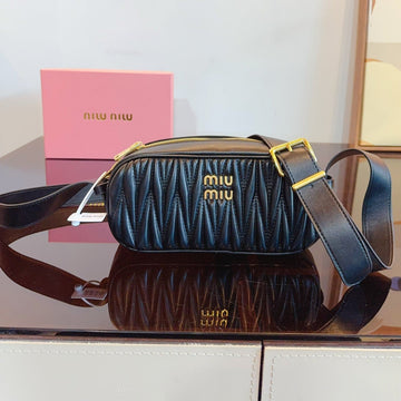 ARCADIE 27 IN BLACK NAPPA LEATHER Luxe Carry Bags