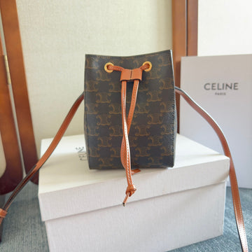 MICRO SAILOR 17 IN BLACK TRIOMPHE CANVAS AND BROWN CALFSKIN TRIM Luxe Carry
