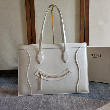 CELINE 25S FLAT CABAS NEW LUGGAGE 44MM IN WHITE GLOSSY CALFSKIN Luxe Carry