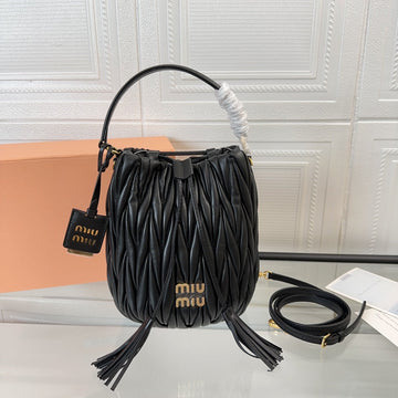 MATELASSÉ HANDBAG 20 IN BLACK LAMBSKIN By Luxe Carry
