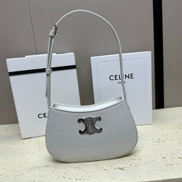 MINI 22 TILLY BAG IN WHITE SHINNY CALFSKIN Luxe Carry