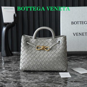 BV SMALL ANDIAMO 25CM GREY LAMBSKIN Luxe Carry