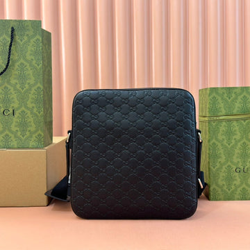 SIGNATURE MESSENGER BAG 28 IN BLACK GG CALFSKIN Luxe Carry