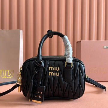 ARCADIE MATELASSÉ BAG 19 IN BLACK LAMBSKIN GOLD HARDWARE Luxe Carry