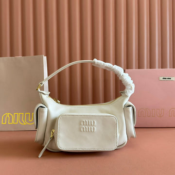 POCKET HANDBAG 21 IN WHITE CALFSKIN Luxe Carry Bags