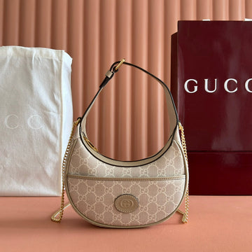 GG SUPREME SHOULDER BAG 22 CREAM IN CANVAS GOLD HARDWARE Luxe Carry Bags