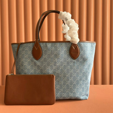 GUCCI 25S TOTISSIMA LARGE TOTE BAG 30 IN BLUE AND WHITE CANVAS Luxe Carry Bags