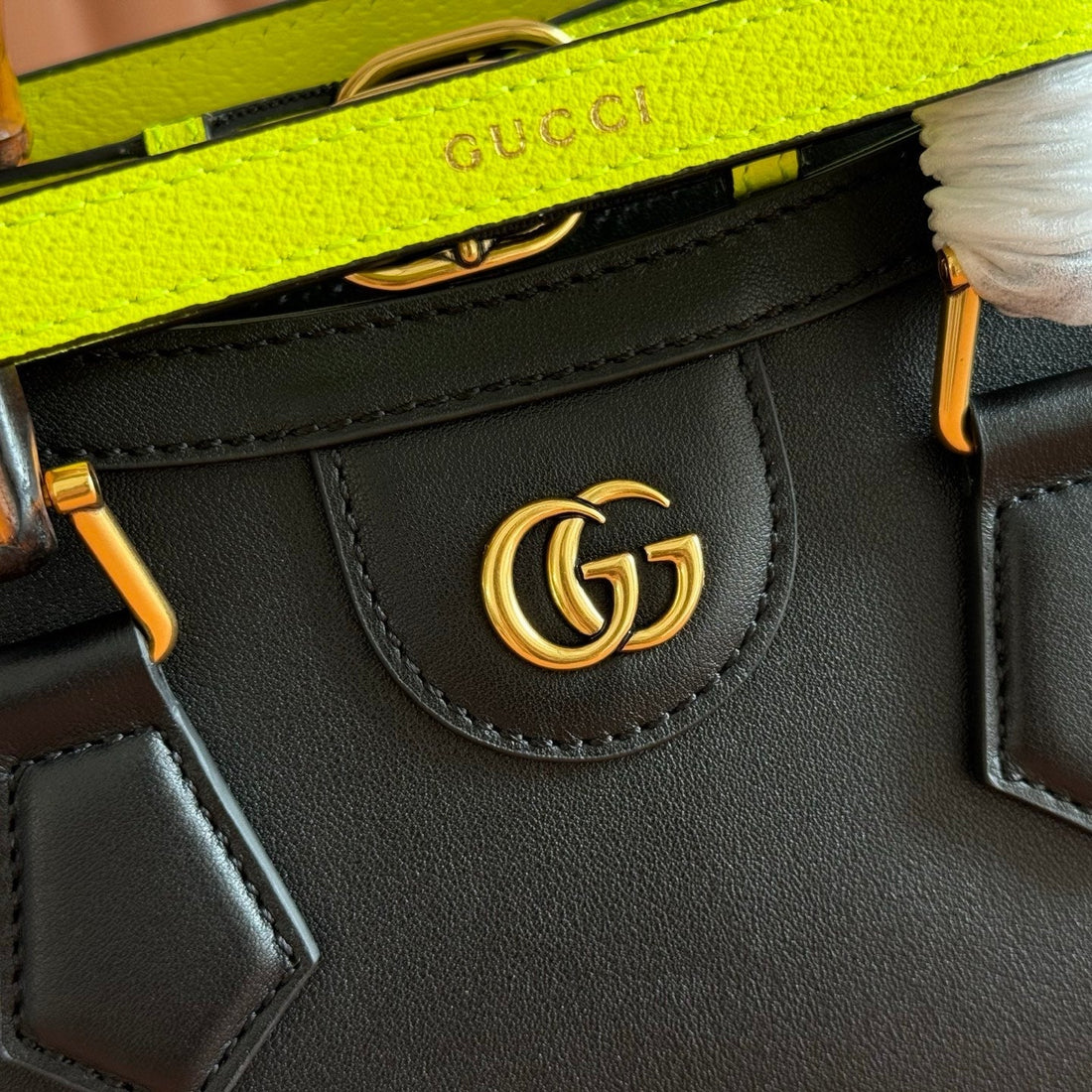 GUCCI 26S DIANA TOTE BAG 21 IN BLACK CALFSKIN Luxe Carry Bags