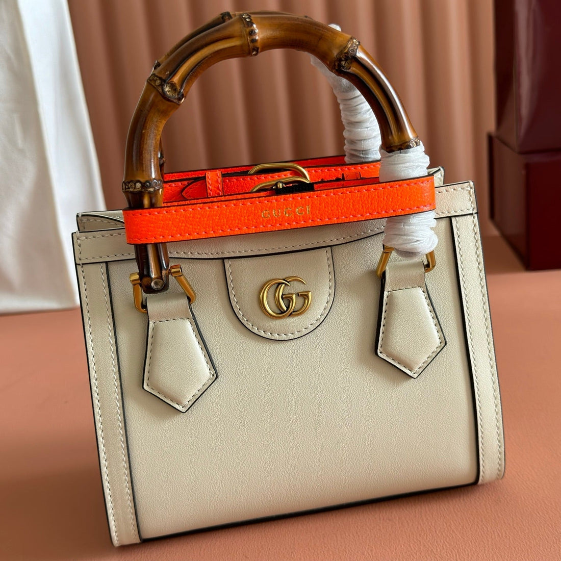 GUCCI 26S DIANA TOTE BAG 20 IN CREAM WHITE CALFSKIN by Luxe Carry