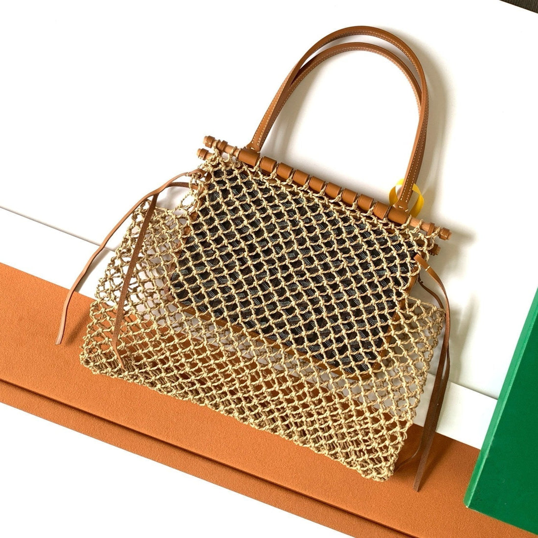 ALIGRE BAG 34 IN BROWN WOVEN RAFFIA AND CALFSKIN Luxe Carry