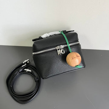 EXTRA POCKET L12 IN BLACK CALFSKIN WITH SILVER HARDWARE Luxe Carry