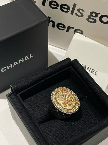 Top Quality Chanel 21A Gold Ring Size 6