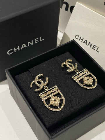 Top Quality Chanel New Shield Earrings Gold Earrings