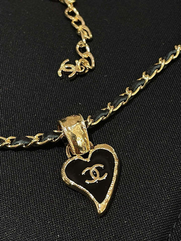 Top Quality Chanel 22P Heart Necklace Black Gold Pendant Necklace