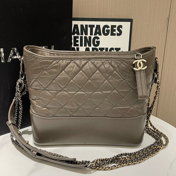 Top Quality Chanel Gabrielle Bag Medium Shoulder Bag in Gray Leather -  2018