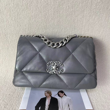 Top Quality Chanel 19 CHIP Bag in Grey Leather - Shoulder Bag