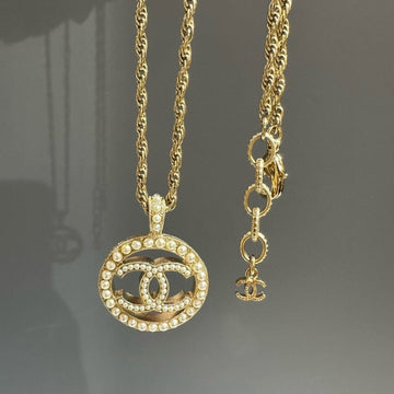 Top Quality Chanel Classic Gold Pendant Necklace