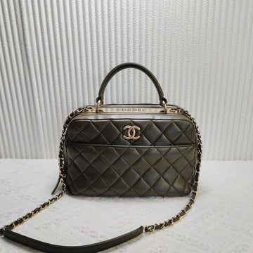 Top Quality Chanel Quilted Black Top Handle Bag 12082344