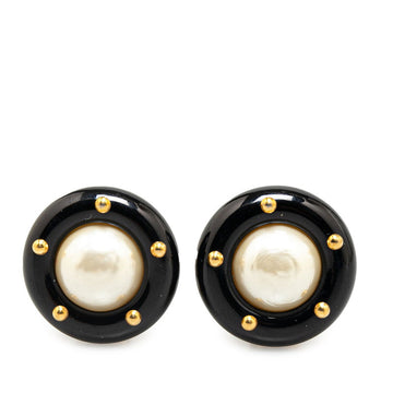 Top Quality Chanel   Faux Pearl Stud Earrings