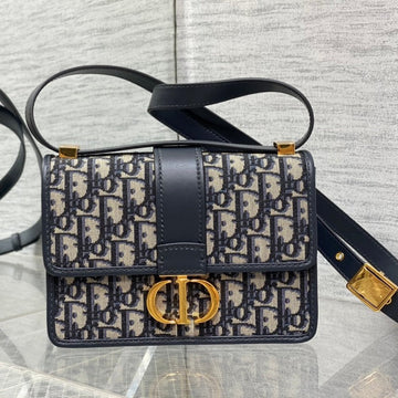 30 MONTAIGNE 21CM BLUE OBLIQUE EMBROIDERY Luxe Carry Bags